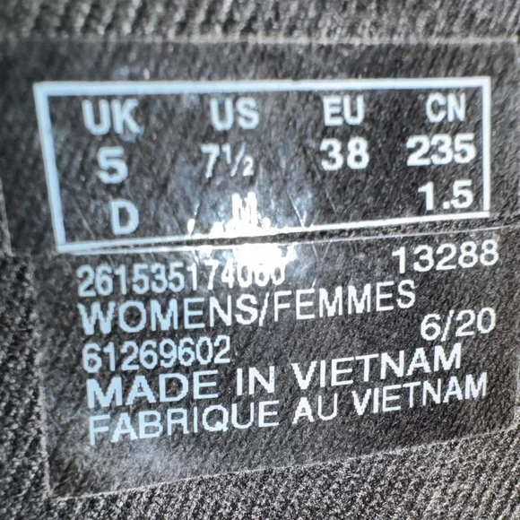 Clarks Suede Ankle Boots - Black - size 7.5 - Picture 6 of 7